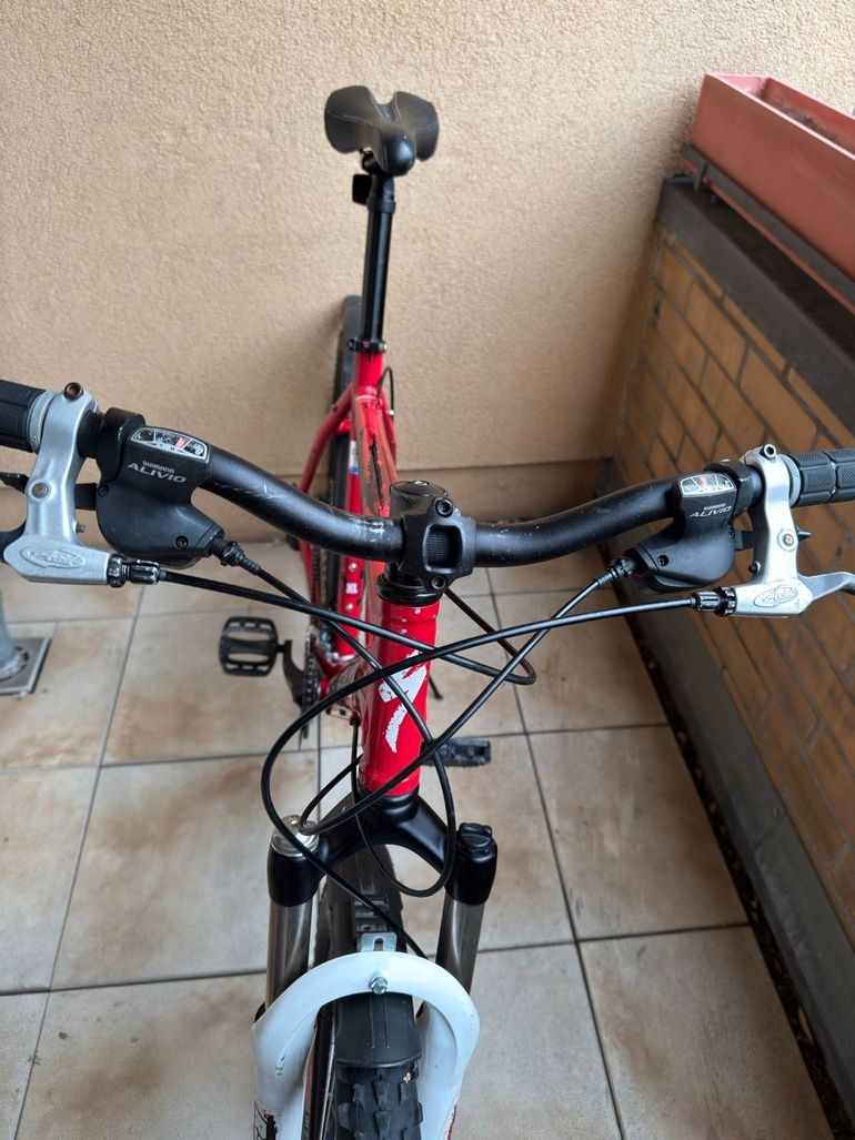 Używany Specialized Hardrock Pro Disc 2008 2008 Mountainbike — zdjęcie 10 z 13