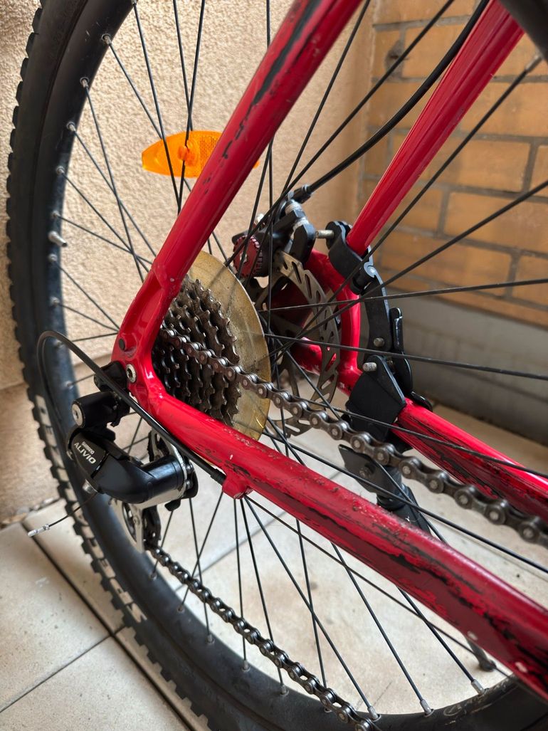 Używany Specialized Hardrock Pro Disc 2008 2008 Mountainbike — zdjęcie 8 z 13