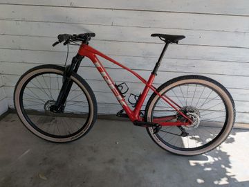 Brugt Trek Procaliber 9.5 Gen 3 2025 2025 Mountainbike — billede 2 af 7