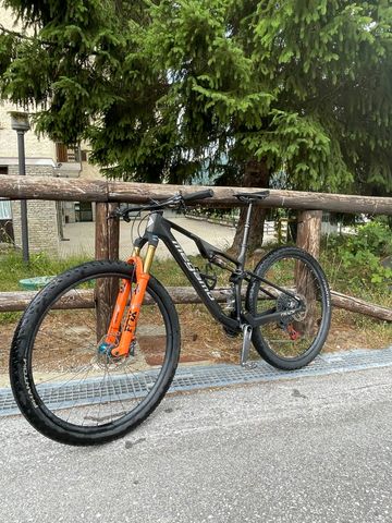 Použité Megamo trak Custom SRAM X01 Eagle AXS 2025 Mountainbike — obrázek 2 z 6