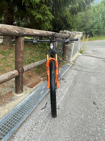 Použité Megamo trak Custom SRAM X01 Eagle AXS 2025 Mountainbike — obrázek 5 z 6
