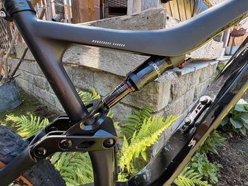 Used Bulls Wild Ronin RS Carbon 2023 Mountainbike, Black, 29 — image 6 of 15