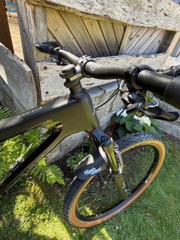 Used Bulls Wild Ronin RS Carbon 2023 Mountainbike, Black, 29 — image 12 of 15