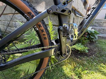 Used Bulls Wild Ronin RS Carbon 2023 Mountainbike, Black, 29 — image 9 of 15