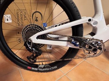 Used Scott Spark RC Pro 2022 2022 Mountainbike, White, 29 — image 5 of 7
