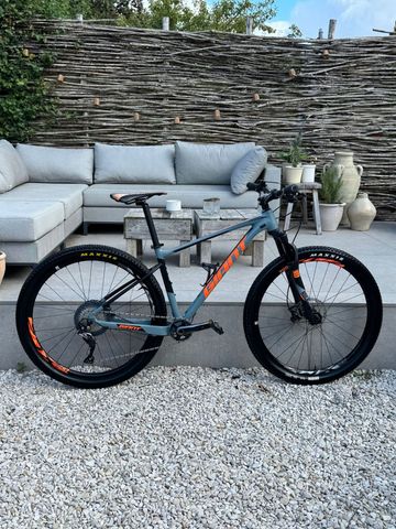 Giant Fathom 2 2018 2018 MTB usato