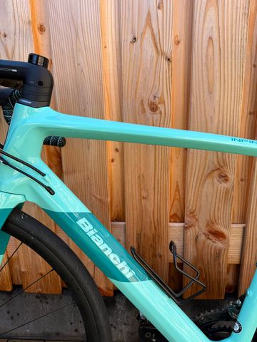 Brugt Bianchi Infinito 105 2025 2025 Road & Gravel — billede 5 af 14