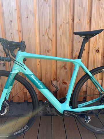 Brugt Bianchi Infinito 105 2025 2025 Road & Gravel — billede 4 af 14