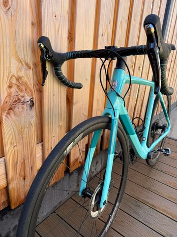 Brugt Bianchi Infinito 105 2025 2025 Road & Gravel — billede 7 af 14
