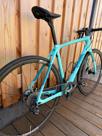 Brugt Bianchi Infinito 105 2025 2025 Road & Gravel — billede 11 af 14