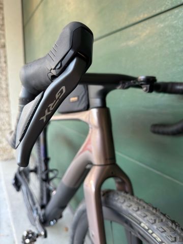 Used Trek Checkpoint Shimano GRX Di2 2026 Road & Gravel, Light Gray — image 6 of 12
