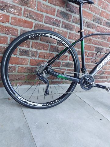 Used Orbea Alma Shimano SLX 2017 Mountainbike, Black — image 3 of 3