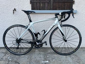 Used Giant Defy Advanced 1 2010 2010 Road & Gravel