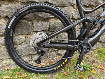 Brugt Lapierre Zesty AM CF 8.9 2023 2023 Mountainbike — billede 3 af 5