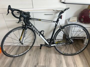 Used Canyon Ultimate Campagnolo Athena 2016 Road & Gravel, Black — image 6 of 6