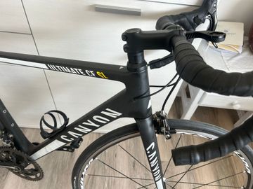 Used Canyon Ultimate Campagnolo Athena 2016 Road & Gravel, Black — image 5 of 6