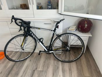 Used Canyon Ultimate Campagnolo Athena 2016 Road & Gravel, Black — image 2 of 6