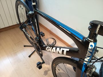 Použité Giant Advanced Sl 2012 2012 Road & Gravel — obrázek 7 z 14