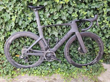 Used Scott Foil RC Ultimate 2025 2025 Road & Gravel, Black — image 2 of 8