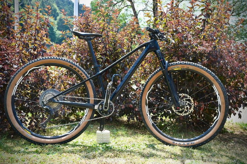 Used Canyon Exceed CF SLX 9.0 Pro Race 2019 2019 MTB