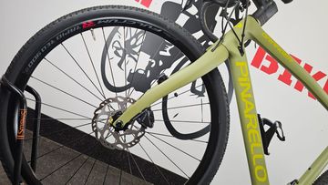 Używany Pinarello Granger X3 Disc 2023 2023 Road & Gravel — zdjęcie 5 z 20