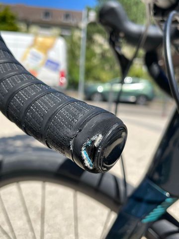 Used BMC Roadmachine SEVEN 2022 2022 Road & Gravel, Green — image 7 of 23