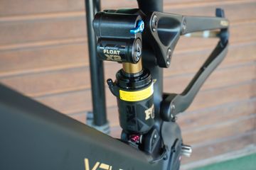 Used velduro Rogue X2Factory Frameset 2026 Mountainbike, Black — image 10 of 11