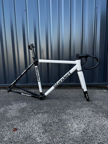 Used Standert Kreissäge Yang White Sram Force 2 S4 2024 Frameset 2024 Road & Gravel