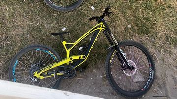 Used YT Industries Tues Other Shimano 2017 Mountainbike, Green — image 5 of 5