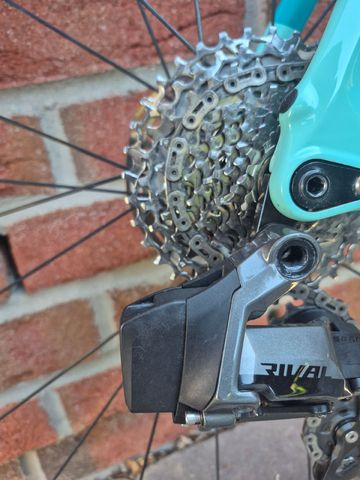 Gebrauchtes Bianchi Oltre Comp Rival eTap AXS 2023 2023 Road & Gravel, Schwarz — Bild 2 von 3
