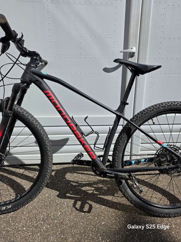 Mondraker Chrono 2021 2021 Mountainbike de segunda mano, Negro — imagen 7 de 10