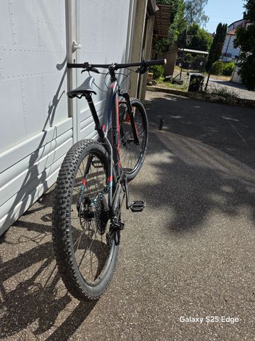 Mondraker Chrono 2021 2021 Mountainbike de segunda mano, Negro — imagen 4 de 10