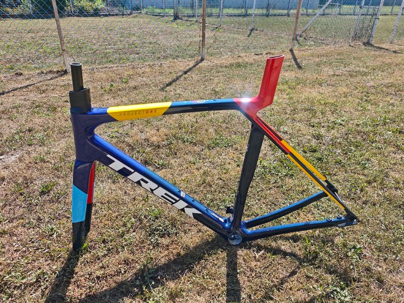 Used Trek Madone SL 5 Gen 8 2025 Frameset 2025 Road & Gravel