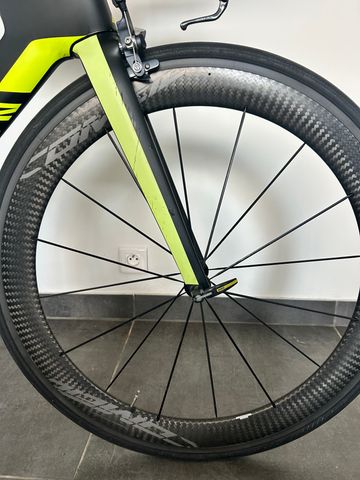 Canyon Speedmax CF 8.0 SL 2021 2021 Road & Gravel d'occasion — image 3 sur 10