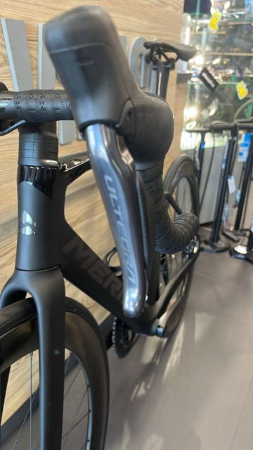 Used Merida REACTO 8000 2024 2024 Road & Gravel, Black — image 13 of 14