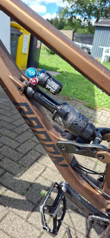 Used Radon SWOOP 10.0 2022 2022 Mountainbike, Orange, 29 — image 5 of 12