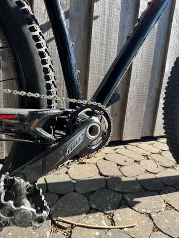 Specialized Fuse Expert 6Fattie 2016 2016 Mountainbike usato, Nero — immagine 7 di 11