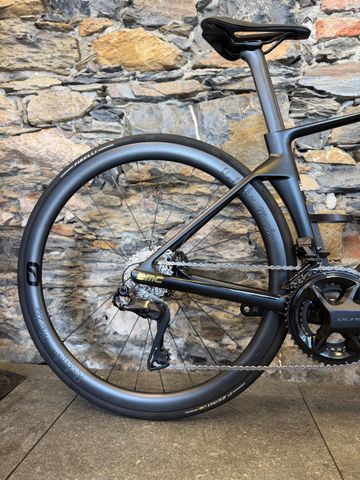 Used BMC Teammachine R 01 FOUR 2026 2026 Road & Gravel