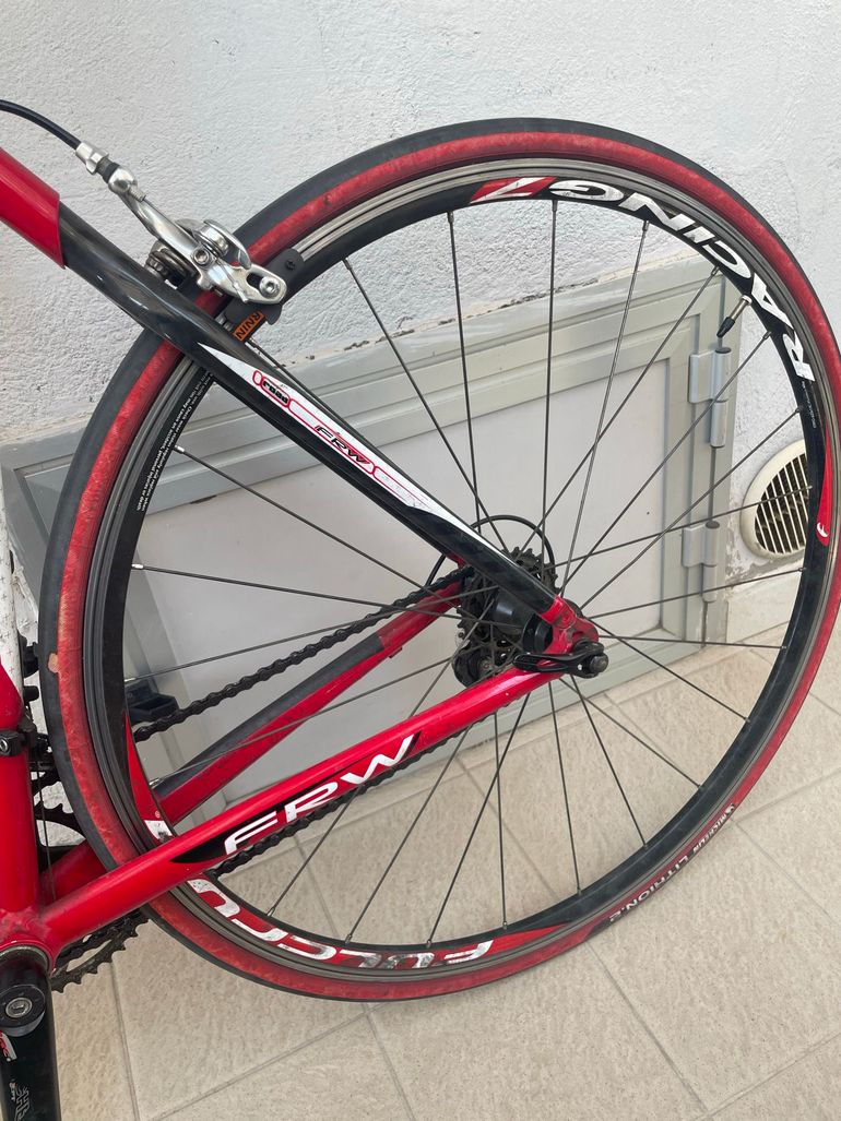 Used FRW Custom Campagnolo Veloce 2010 Road & Gravel, Red — image 3 of 6