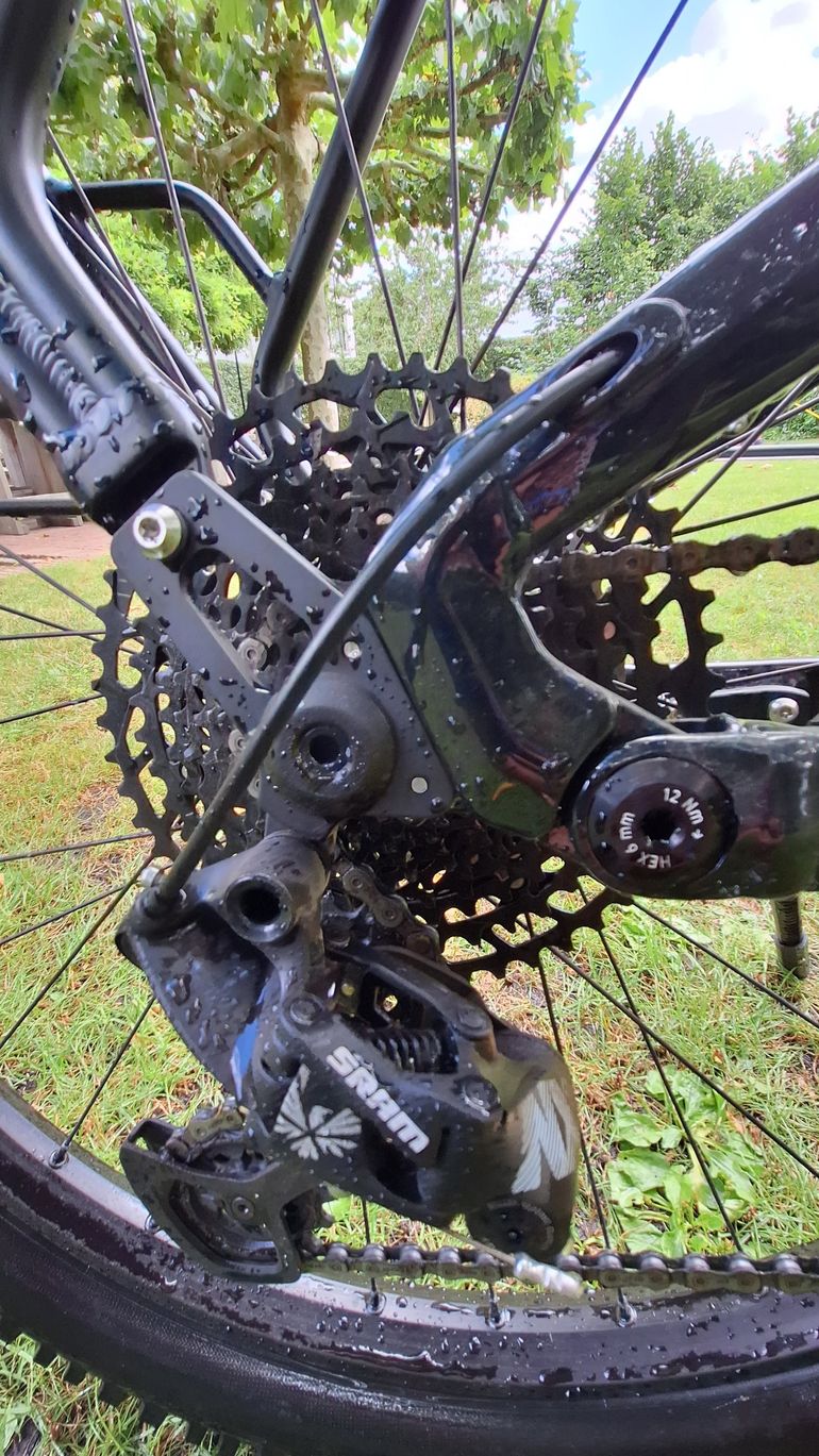 Used Flyer Goroc3 6.5 HS 2021 Mountainbike, Red — image 17 of 32