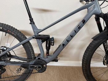 Used Allied fitz frameset 2026 Frameset 2026 Mountainbike, Light Gray, 29 — image 2 of 8