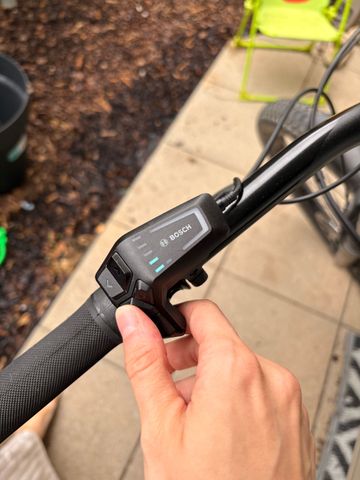Used Mondraker CHASER X 2023 2023 Urban, Light Gray — image 5 of 10