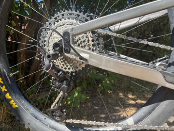 Używany Banshee Titan V3.2 2025 Mountainbike — zdjęcie 5 z 42