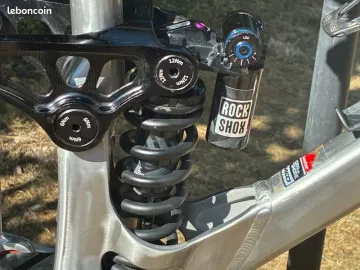 Używany Banshee Titan V3.2 2025 Mountainbike — zdjęcie 33 z 42
