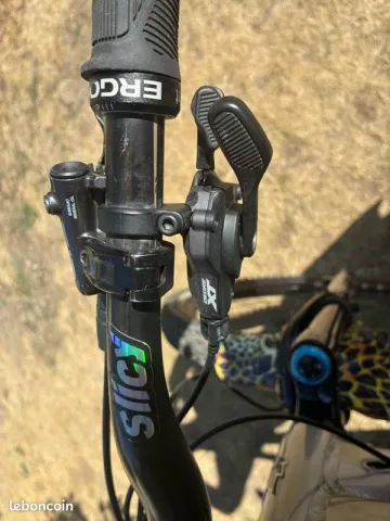 Używany Banshee Titan V3.2 2025 Mountainbike — zdjęcie 39 z 42