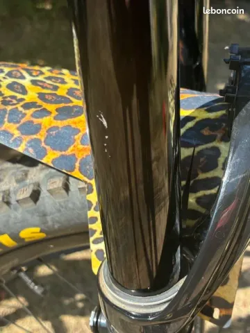 Używany Banshee Titan V3.2 2025 Mountainbike — zdjęcie 40 z 42