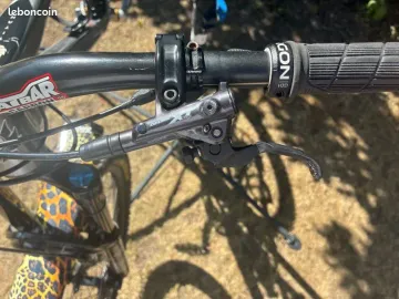 Używany Banshee Titan V3.2 2025 Mountainbike — zdjęcie 36 z 42
