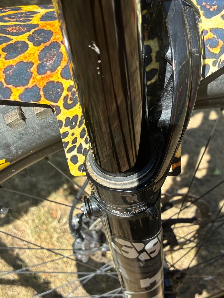 Banshee Titan V3.2 2025 Mountainbike usato, Grigio chiaro — immagine 26 di 42