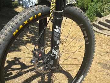 Używany Banshee Titan V3.2 2025 Mountainbike — zdjęcie 28 z 42