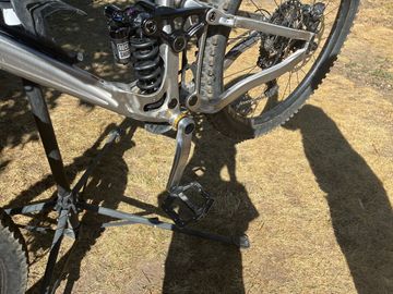 Używany Banshee Titan V3.2 2025 Mountainbike — zdjęcie 22 z 42